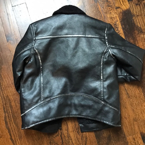 Zara distressed faux leather jacket boys 6 - Picture 3 of 4